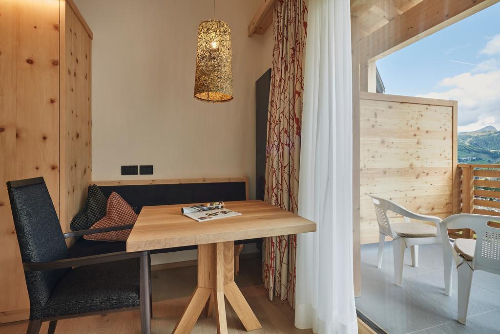 Mountain Hotel Mezdi Колфоско Екстериор снимка