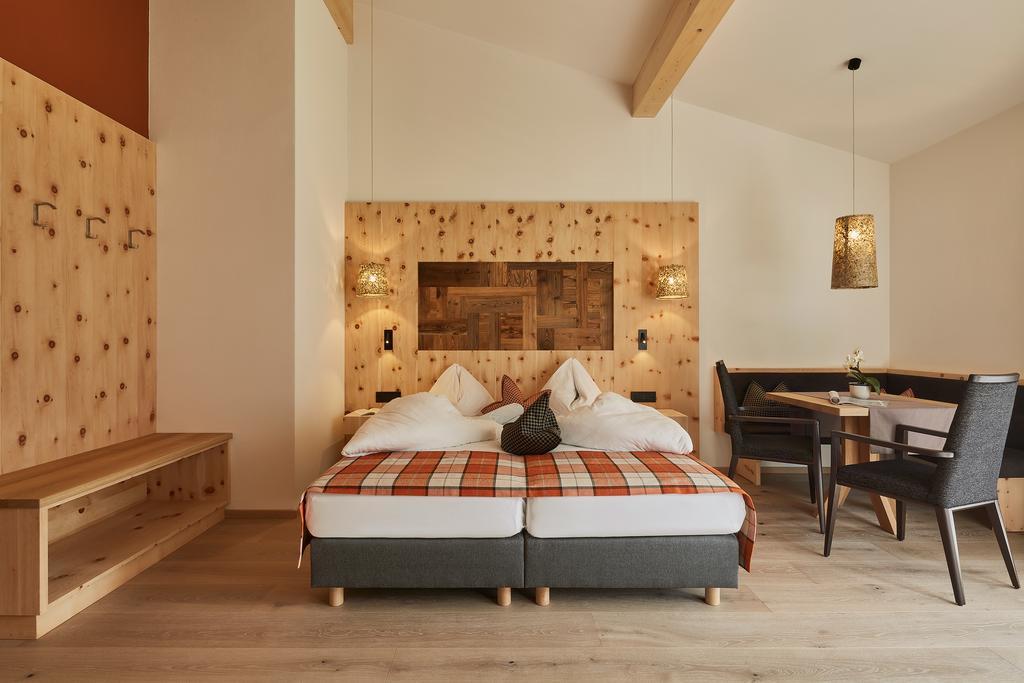 Mountain Hotel Mezdi Колфоско Екстериор снимка