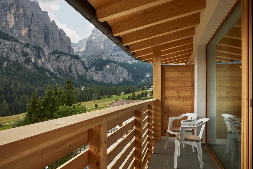 Mountain Hotel Mezdi Колфоско Екстериор снимка