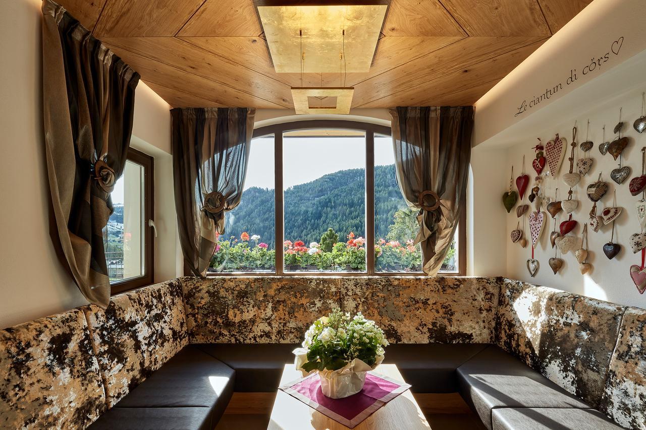 Mountain Hotel Mezdi Колфоско Екстериор снимка